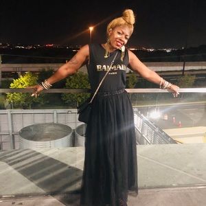 Meet your Posher, Mizz Tavi